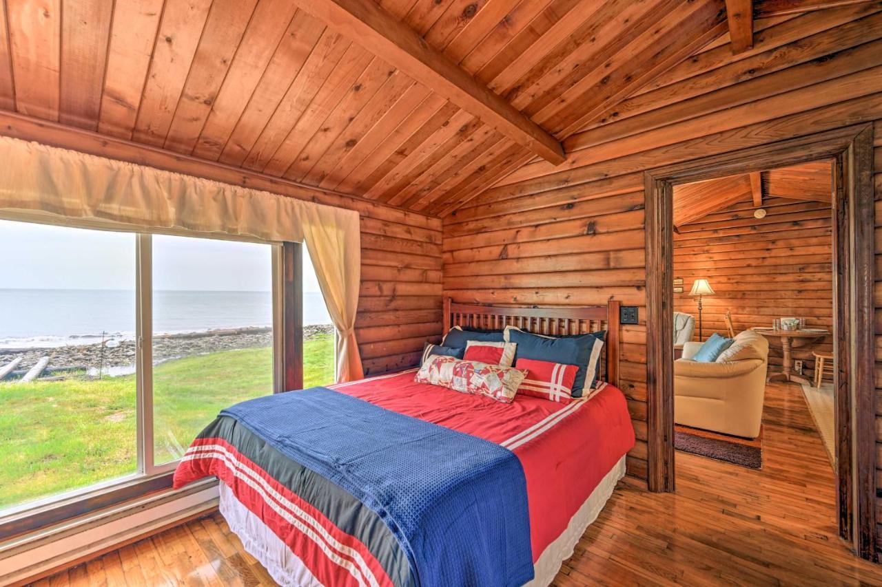 Waterfront Sekiu Escape - 9 Mi To Neah Bay! Villa Luaran gambar